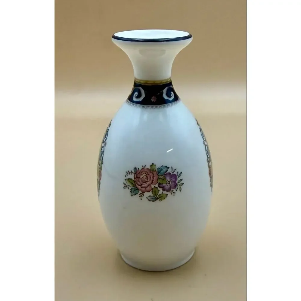 Wedgwood Runnymede Blue Bone China Bud Vase 5.5” England Floral Vintage